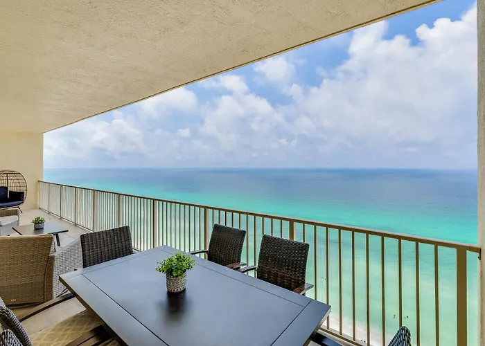 Newly Renovated Luxury Ocean Front Condo! Top Floor Condo With Penthouse Ocean Views!