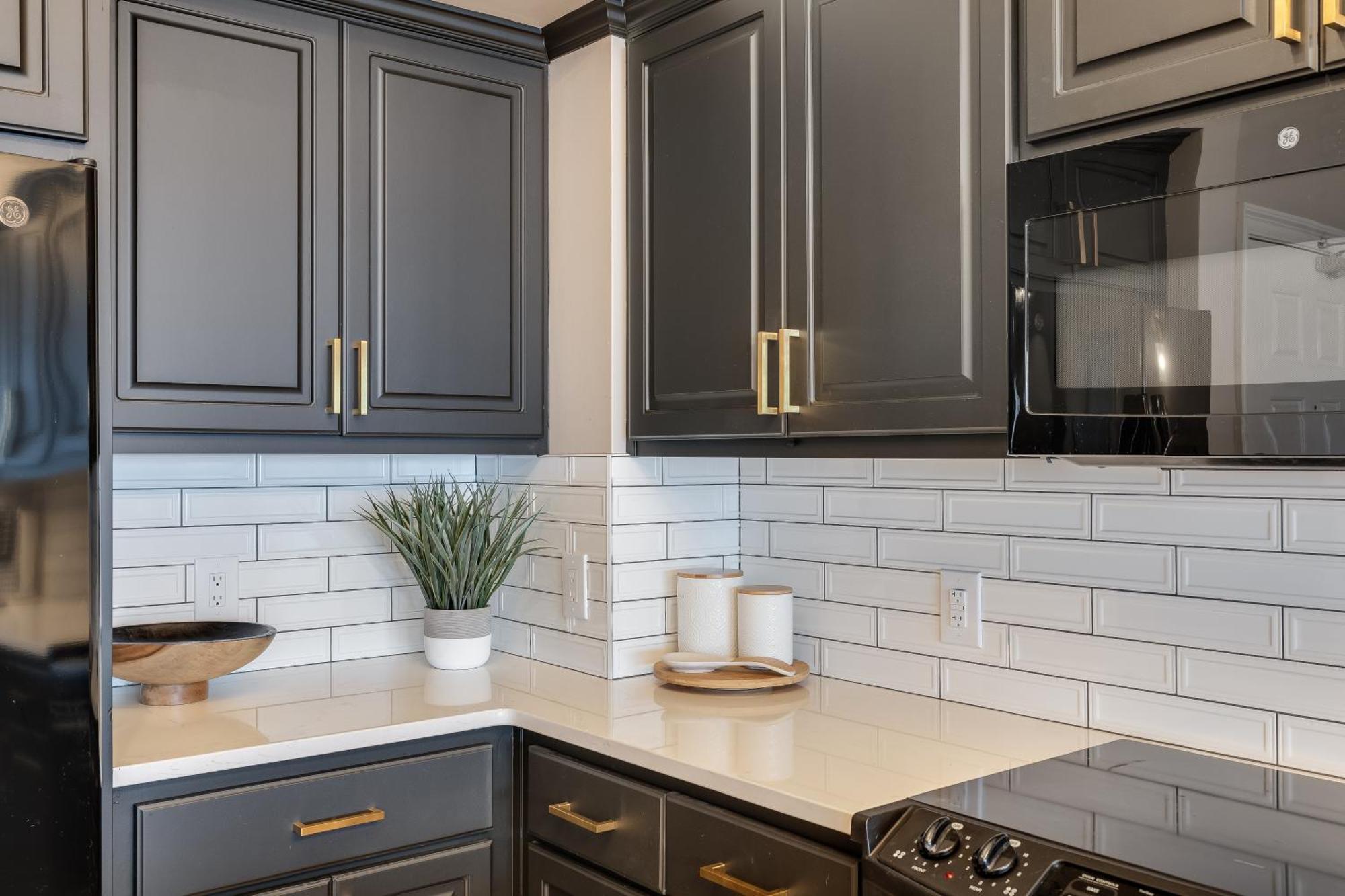 Newly Renovated Luxury Ocean Front Condo! Floor With Penthouse Ocean Views! Holiday home